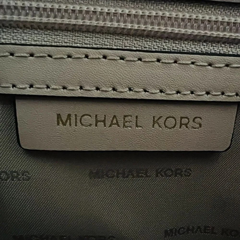 MICHAEL KORS Ginny Soft Pink Leather 